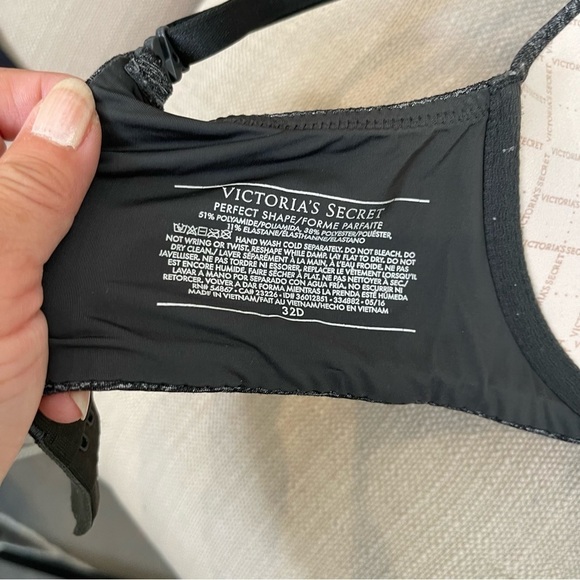 R: Victoria’s Secret Size 32D Women Padded Perfect Coverage Underwired Bra - Picture 5 of 5